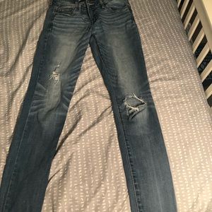 Light wash jeans